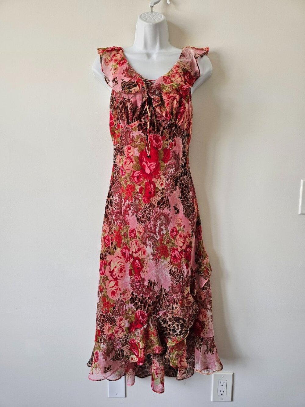 New MICA Red Multi Floral Print Ruffle Neckline & Hem Sleeveless A Line Dress 2